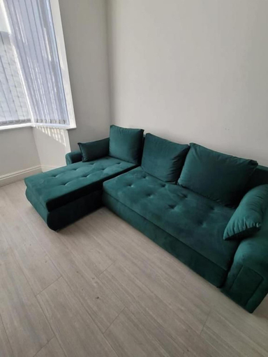 Living area 5, City center 4 bed 8 guest house, Leicestershire