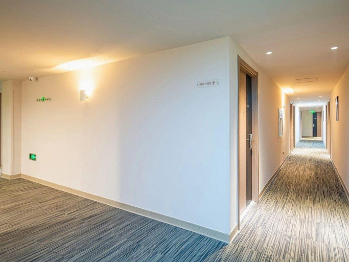Others 5, Jinjiang Inn Select Zhenjiang Yangzhong Yangzi Middle Road, Zhenjiang