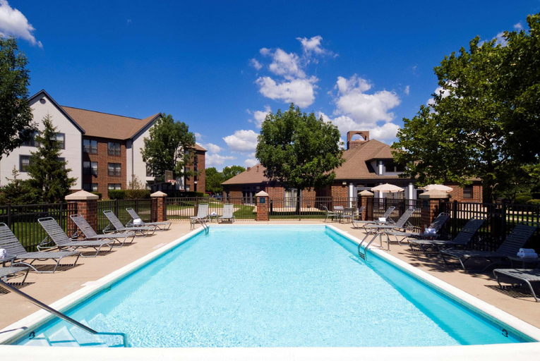 Sport & Beauty, Staybridge Suites Fairborn Daytona East by IHG, Greene
