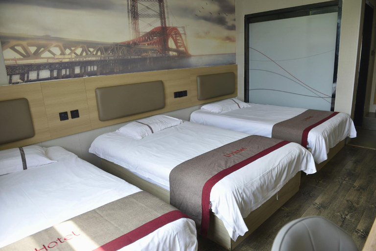 Bedroom 2, Thank Inn Plus Hotel Xuzhou Gulou Dahuangshan, Xuzhou