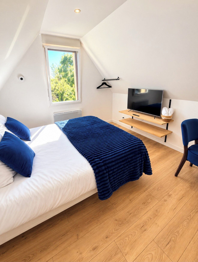 Bedroom 5, Aux Charmes, Pas-de-Calais