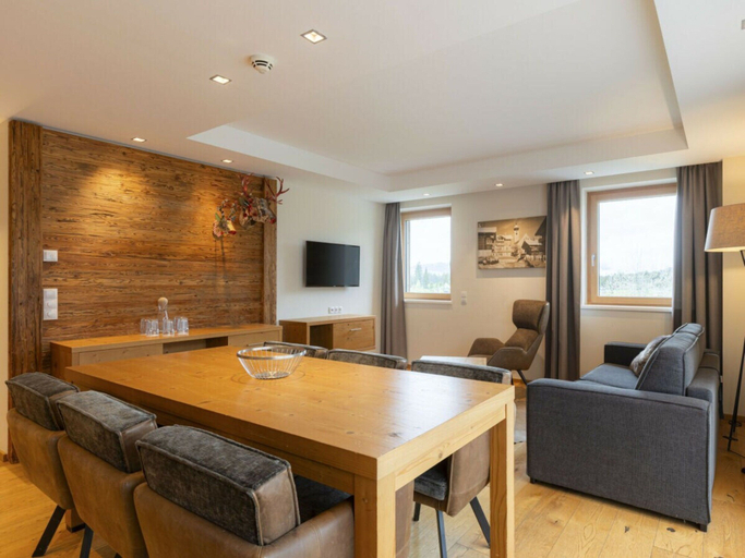 Dining, Apartment With 2 Bedrooms, Kitzbühel