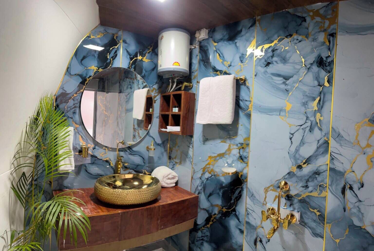 Bathroom 3, The Cocoon Dhaar Chakrata, Dehradun