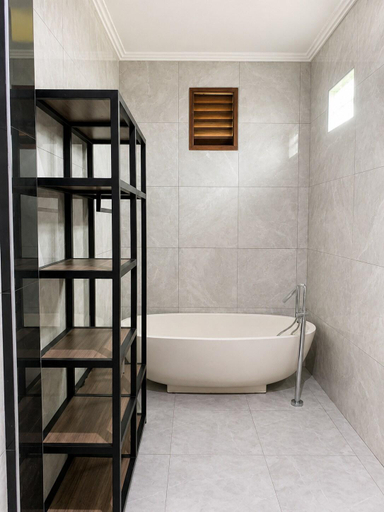 Bathroom 3, Amber Bali Villa Antosari, Tabanan