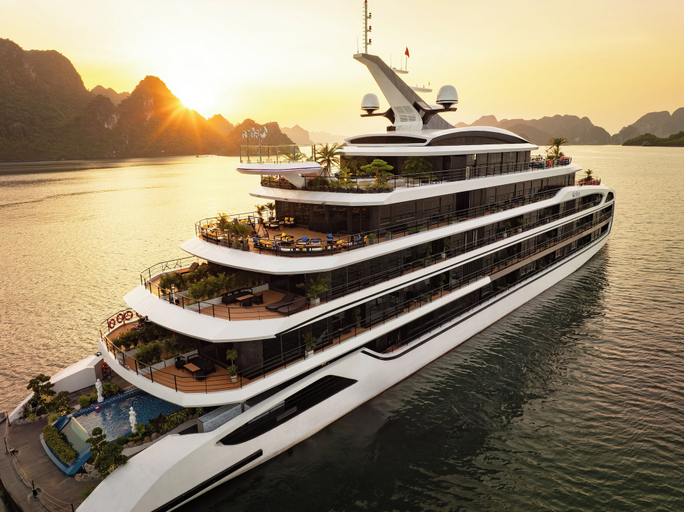 Primary image, Celina of The Sea Cruise, Hạ Long