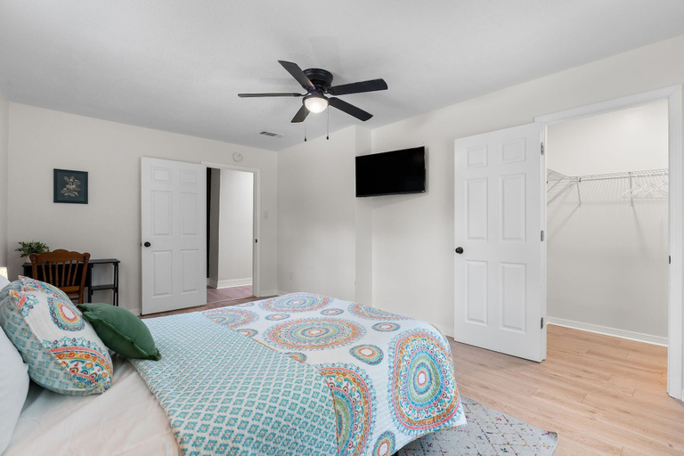 Room 3, Pet-friendly Pensacola Escape - Sleeps 10, Escambia