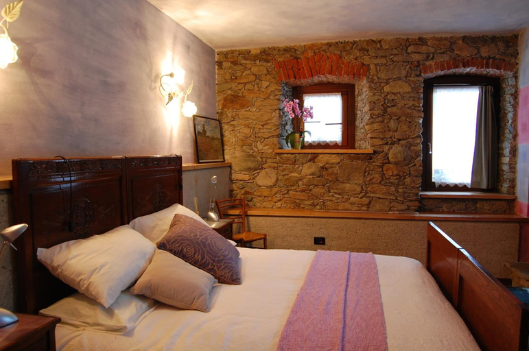 Bedroom 5, Il Mondo In Valle, Torino