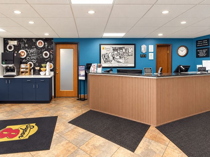 Others 5, Super 8 by Wyndham Madison South, Dane