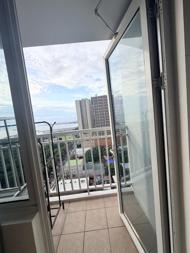 Others 5, Breeze Residence, Pasay City