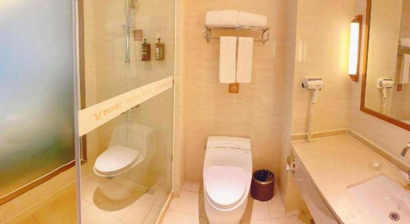Bathroom 3, Vienna Hotel Sichuan Ganzi 318 National Highway Yajiang, Garzê Tibetan