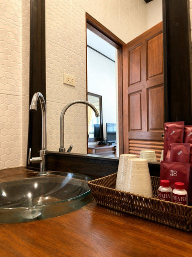 Bathroom 2, Chaba Varee Resort Doi Saket Chiang Mai, Doi Saket