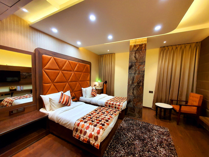 Bedroom 3, Hotel Makhan Residency, Amritsar