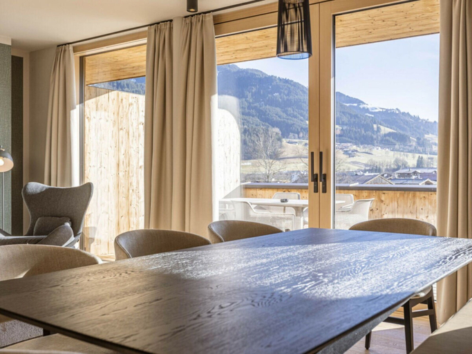 Dining 3, Premium Penthouse With 3 Bedrooms, Kitzbühel