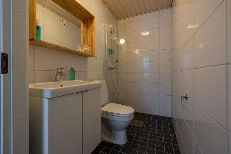 Bathroom 5, Loimu Resort, Lapland