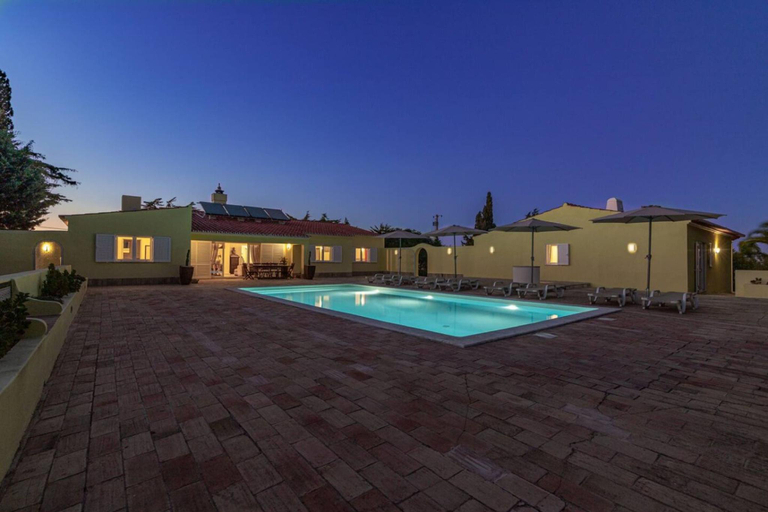 4, Villa Dean | Private Pool | Family & Golf Escape, Lagos