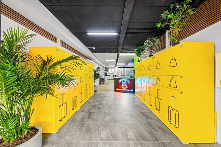 Lobby 1, Paradise Pods, Gold Coast