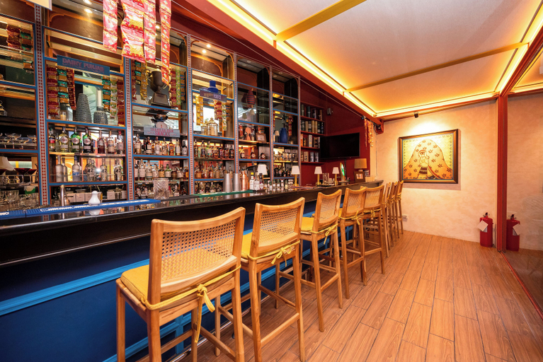 Food & Drinks 5, Journeyhub Sukhumvit 26 Bangkok, Khlong Toey