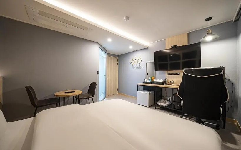 Bedroom 4, Wolgot  Seven, Siheung