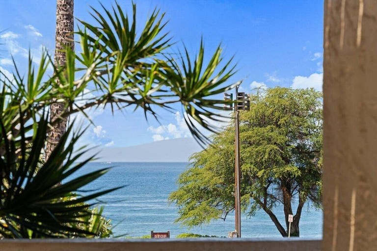 Interior 2, 1BD Ocean View Walk to the Beach and Pool - Hale Kamole 210, Maui