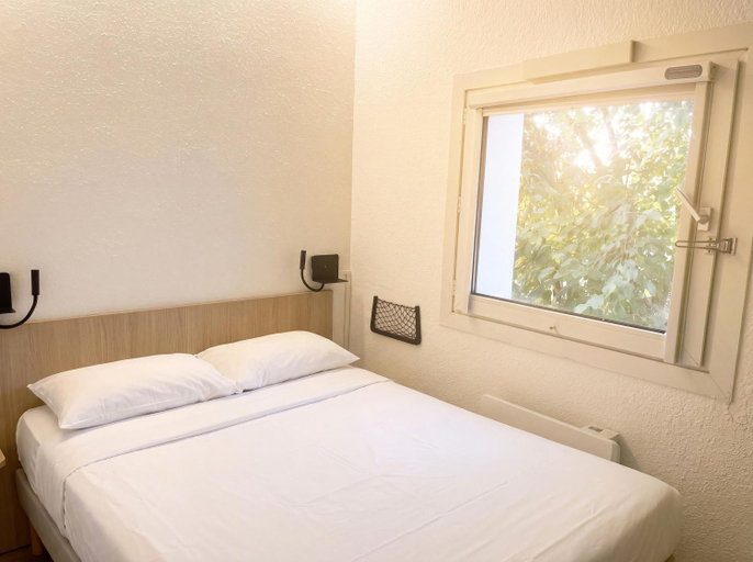 Bedroom 4, Unisotel Bollene A7 Ex-Hotel F1, Vaucluse
