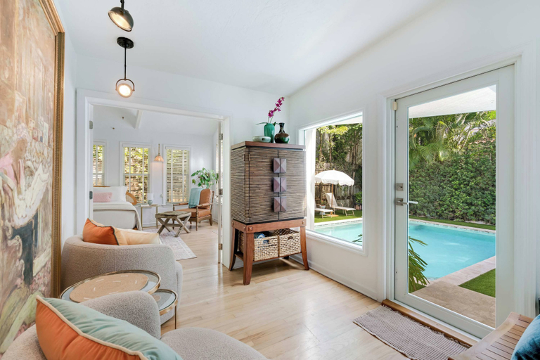 Interior 2, Garden Grove, 3BR Miami Home With Private Pool, Miami-Dade