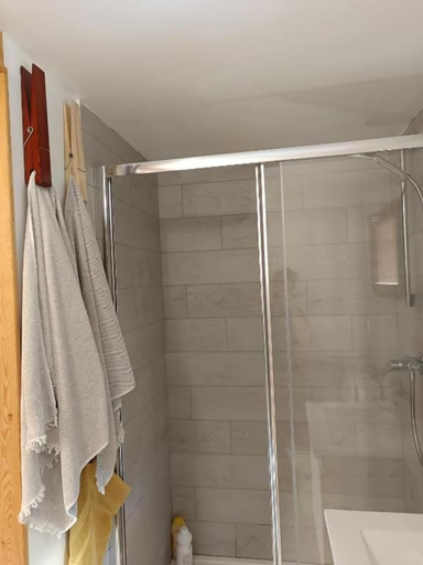 Bathroom 5, L'ânon d'Andon, Alpes-Maritimes
