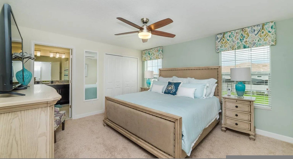 Room 3, Go 43 Champions Gate, Osceola