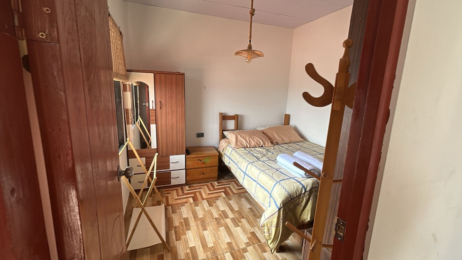 Room 4, Airbnb Puebla Libre - vitabella, Lima