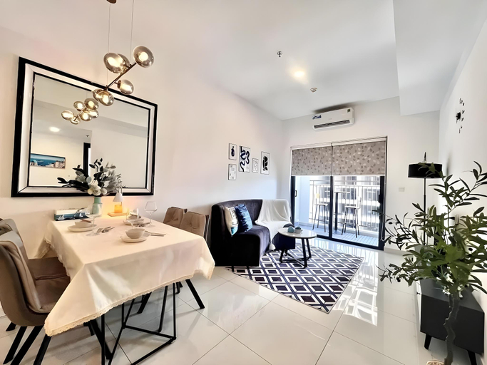 Food & Drinks 5, SOHO Residence & Hotel, District 1