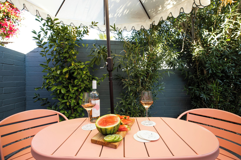 Food & Drinks 4, The Rosalie by AvantStay, Riverside