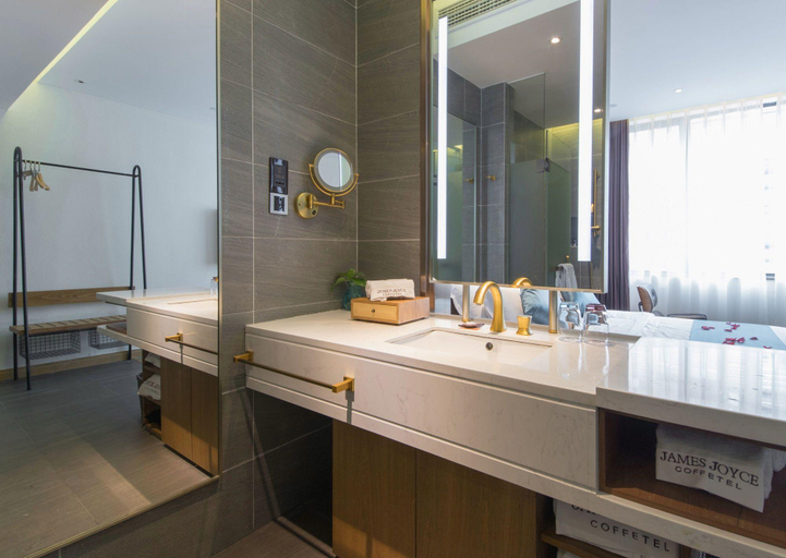 Bathroom 4, James Joyce Coffetel·Shanghai New International Expo Cente, Shanghai