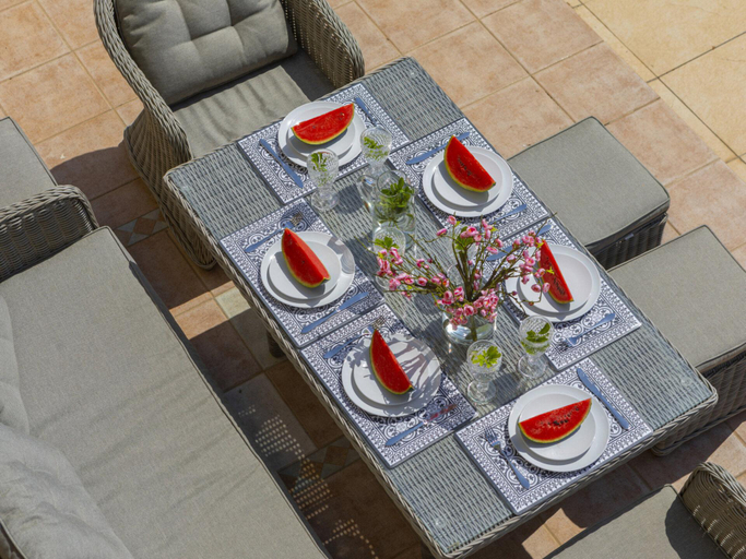 Food & Drinks 4, Larnaca Villa 1402, Larnaca