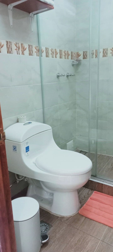 Bathroom 5, Hotel Apartasuite Normandia, Santafé de Bogotá