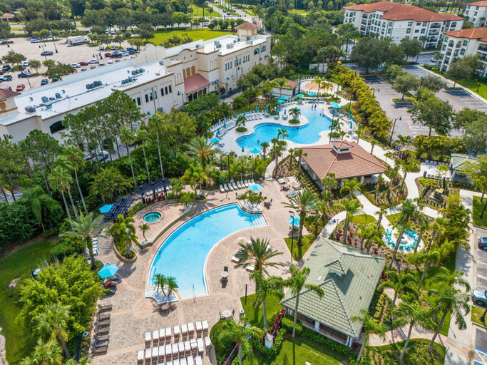 Pool 4, Vcr2-409 Epic 3BR Condo Near Disney and Universal, Orange