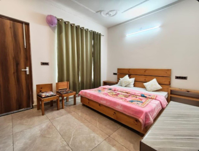 Bedroom, Hotel La Atharva Residency, Kangra