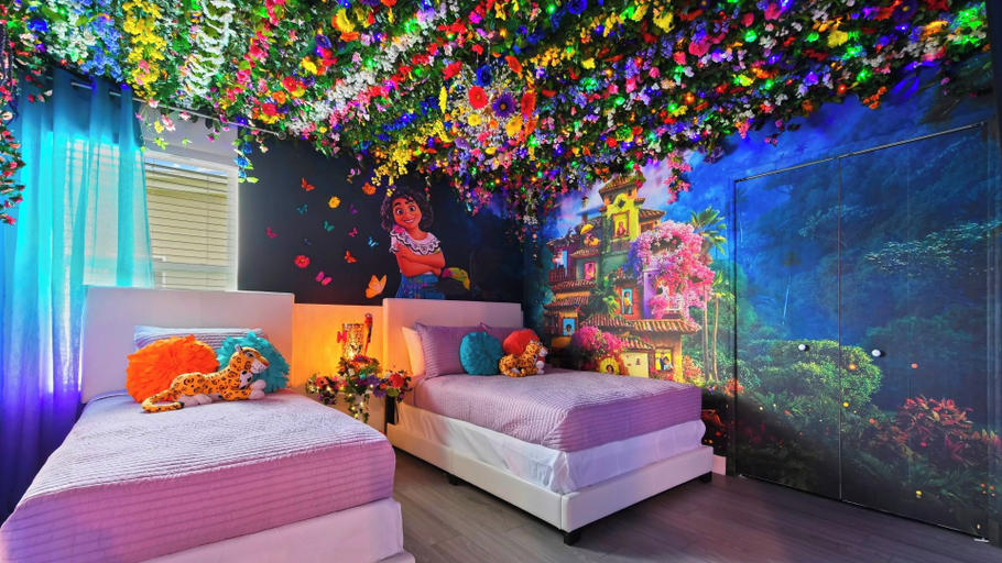 Interior 3, Star Wars & Encanto Bunk Rooms + Pool @ Storeylake, Osceola