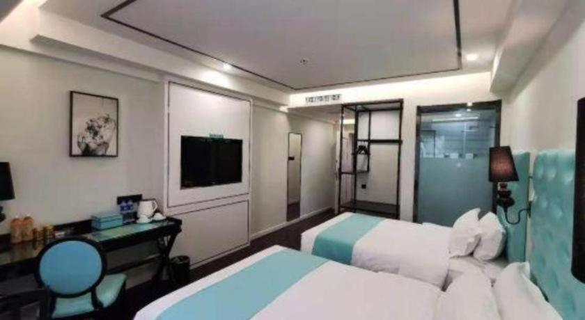 Bedroom 2, Xana Lite Lanzhou Railway Station Branch, Lanzhou