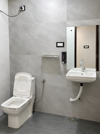 Bathroom 5, Hotel York Residency, Bhopal
