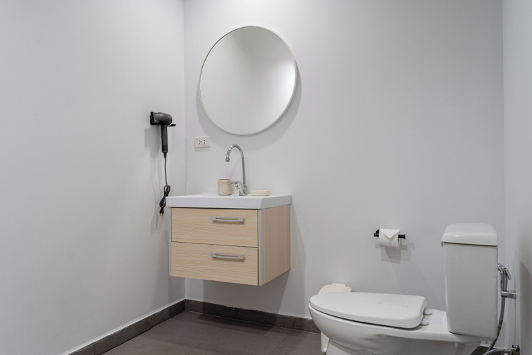 Bathroom 3, The One Sky, Phuket Island