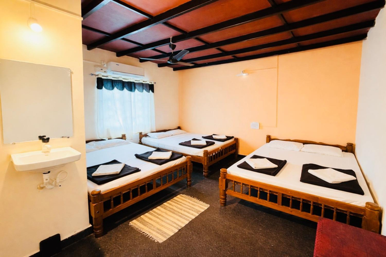 Bedroom 2, Wave N' Sea Beach Stay, Uttara Kannada