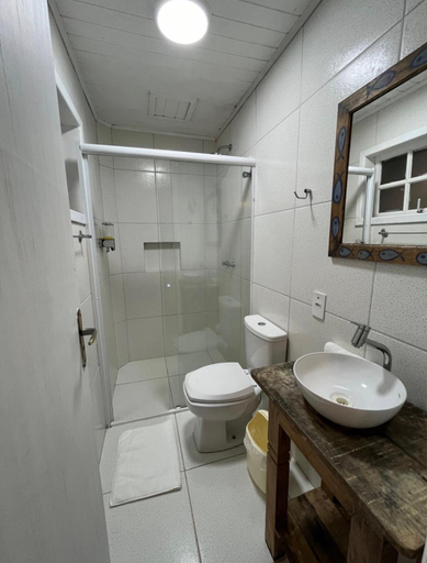 Bathroom 3, Pousada Treze Luas, Paranaguá