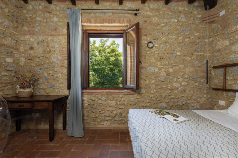 Bedroom 4, Casanova di Pescille, Siena