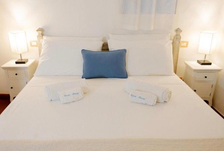 Bedroom 2, Casa Mariu' ,con giardino vista mare, Olbia-Tempio