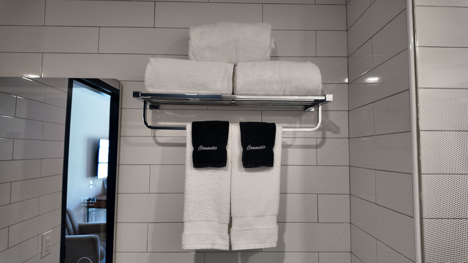 Bathroom 4, The Maj Hotel, Philadelphia