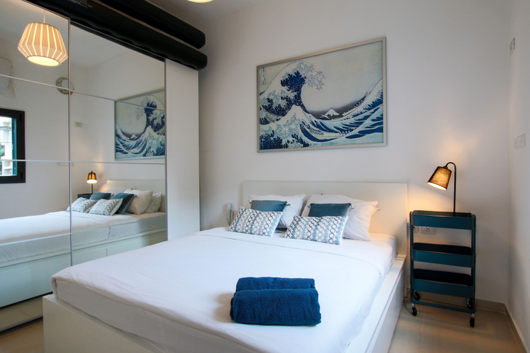 Bedroom 3, Trendy with Balcony on Sheinkin by FeelHome