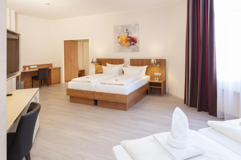 Bedroom 2, Best Western Hotel Dreilaenderbruecke, Lörrach