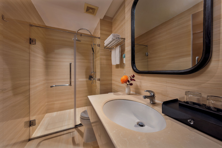 Bathroom 5, Ja Cosmo Premier Hotel, Hoàn Kiếm