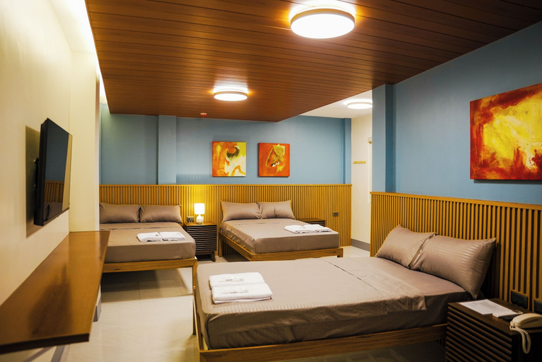 Room 3, Cloudbeds Inn, Laoag City