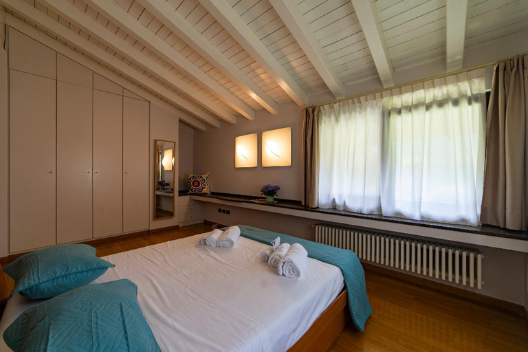 2, Villa Anna Lake View, Brescia