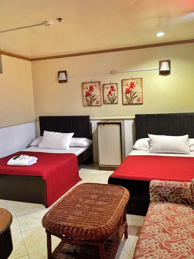Bedroom 3, Tabaco Gardenia Hotel, Tabaco City